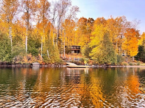 Diamond Lakefront | Private Dock | Starry Skies
