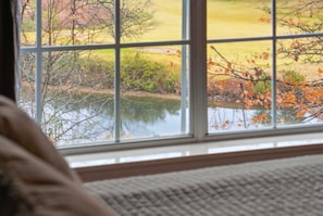 Interior - Modern Fishing Lodge 8ppl (Branson)