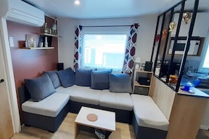 Televisio, pöytätennispöytä