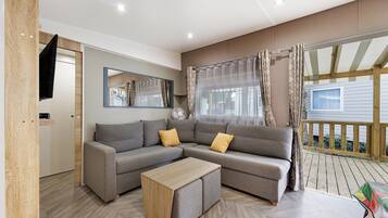 Televisio, pöytätennispöytä