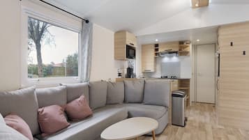 Televisio, pöytätennispöytä