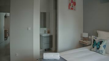 4 camere, ferro/asse da stiro, Wi-Fi, lenzuola