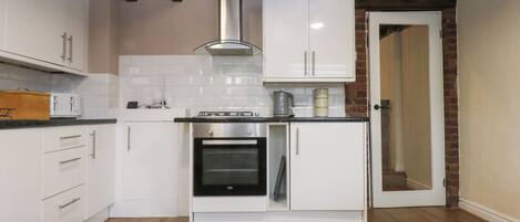 廚房用具/餐具/器皿