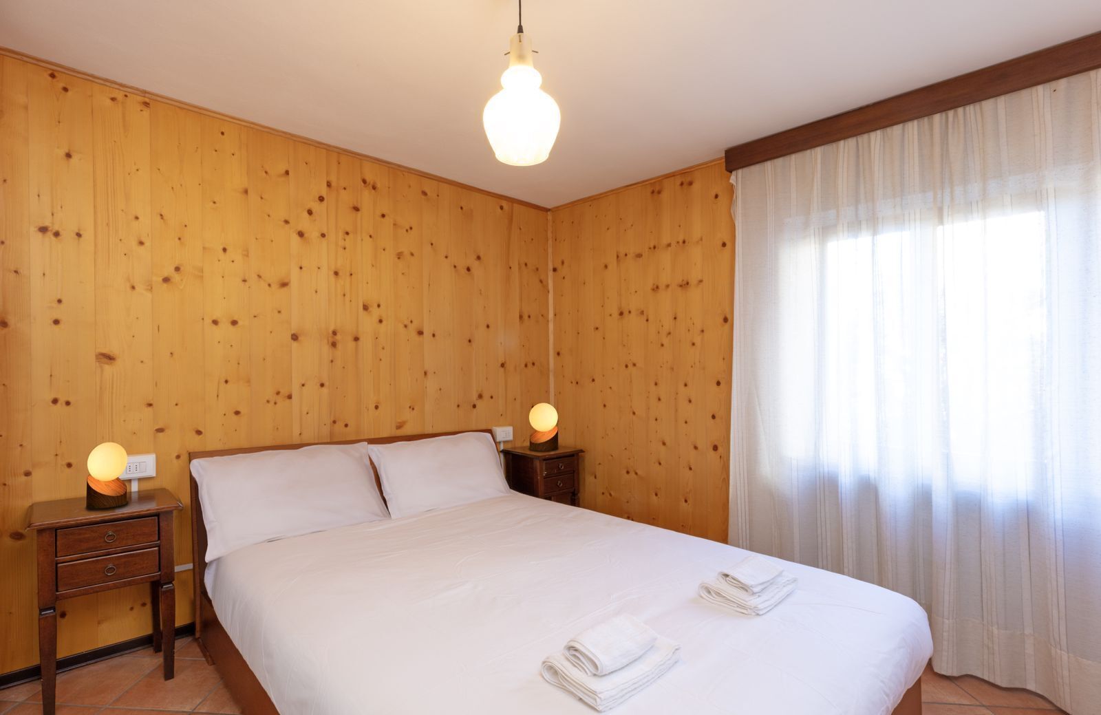 Apartment, Mountain View | Iron/ironing board, free WiFi