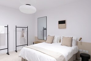 公寓, 2 间卧室, 海景 | 遮光窗帘、熨斗/熨衣板、免费 WiFi