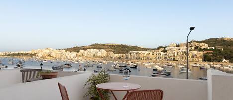 Appartement, 2 chambres, vue mer | Terrasse/Patio