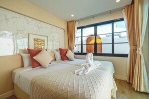 Luxury Villa | Iron/ironing board, free WiFi - La Perle Villa (Surat Thani)