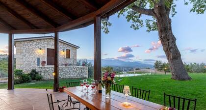 Villa Cusano 18, Emma Villas