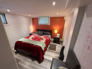 1 chambre, fer et planche à repasser, Wi-Fi, draps fournis
