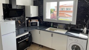 Uklassifisert bilde, 4 av 8, knapp