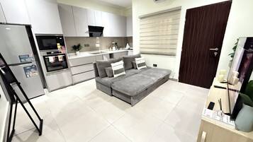 Standard-Studio | Bügeleisen/Bügelbrett, kostenloses WLAN