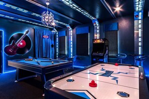 Games room - Bookmark Villa 8BR @ Storey Lake w/ Pool (kissimmee)