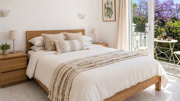 4 bedrooms, in-room safe, iron/ironing board, travel crib