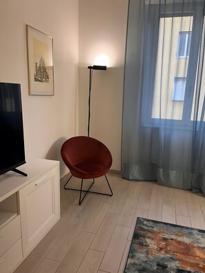 Interior - Bright Apartment with Terrace and Parking Space (Firenze)