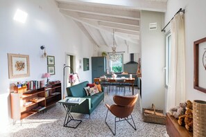 Sala de estar en el lobby
