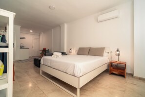 10 soveværelser, strygejern/strygebræt, internetforbindelse, sengetøj