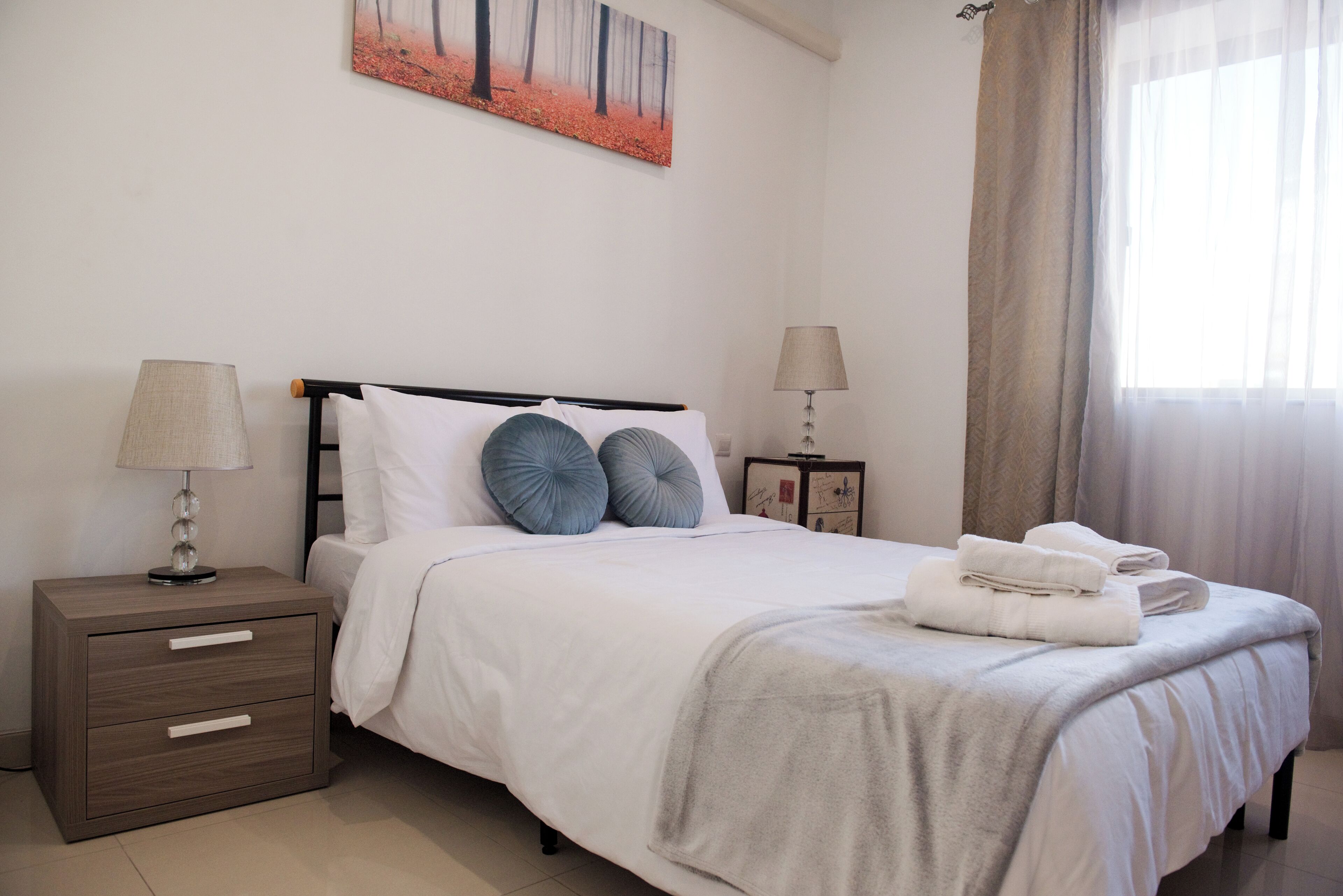 公寓, 陽台, 城市景觀 | 遮光布/窗簾、免費無線上網