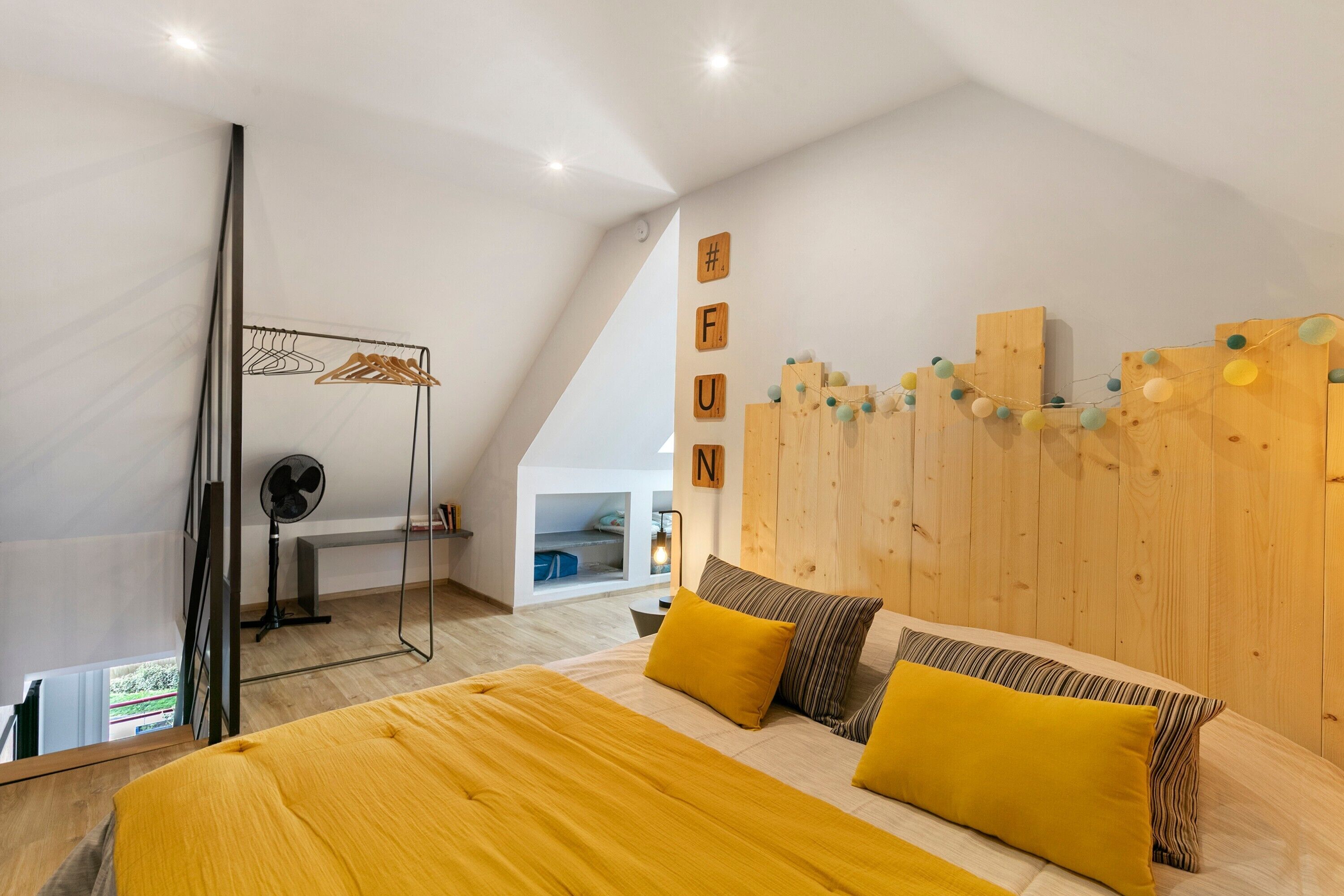 1 chambre, fer et planche à repasser, Wi-Fi, draps fournis