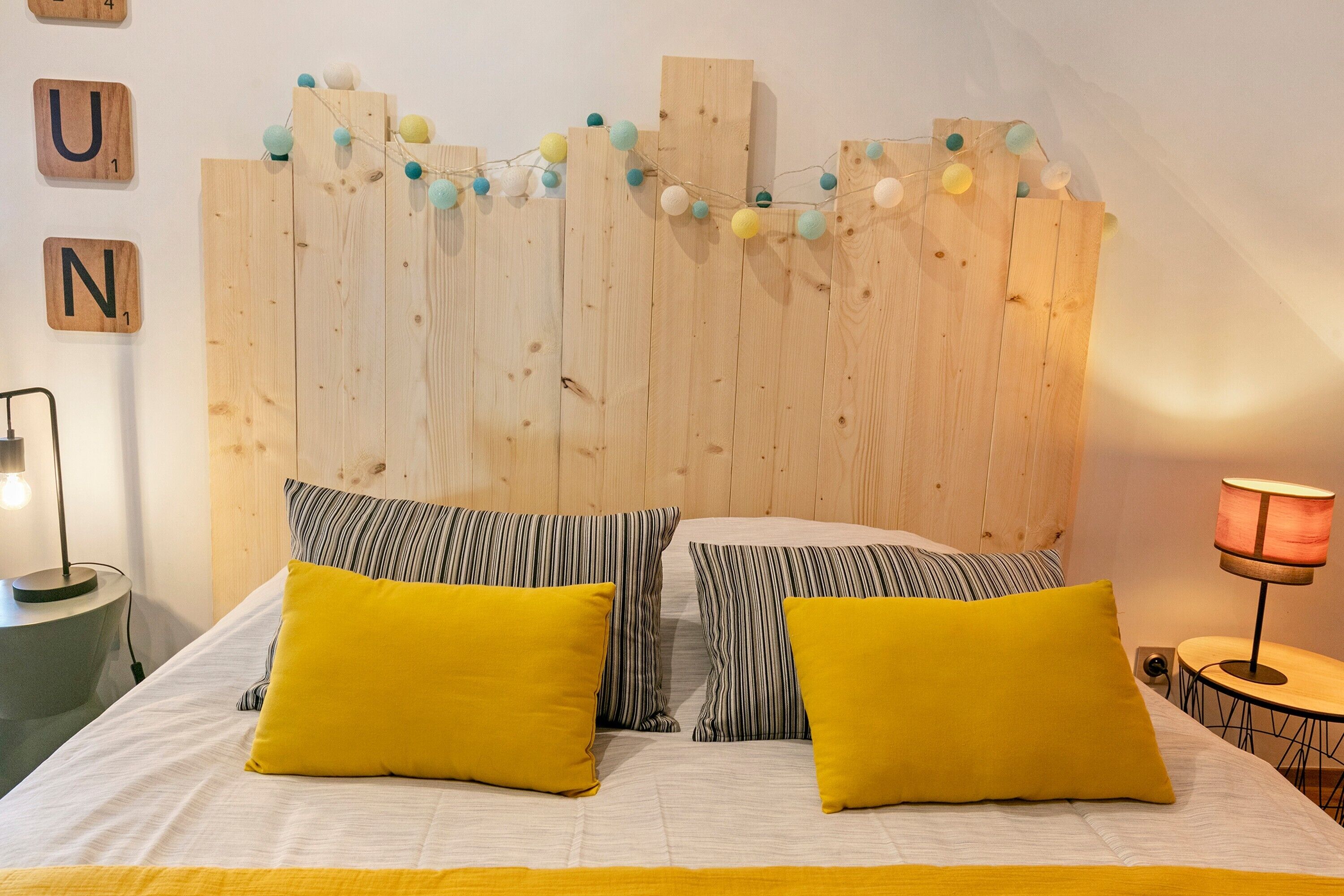 1 habitación, tabla de planchar con plancha, wifi y ropa de cama 