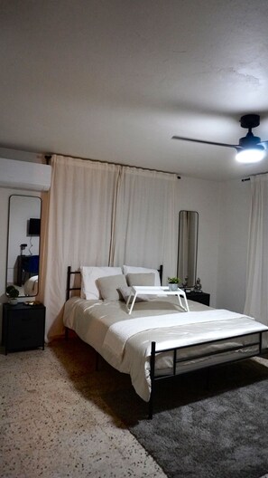 3 quartos, ferros/tábuas de passar roupa, Wi-Fi, roupa de cama