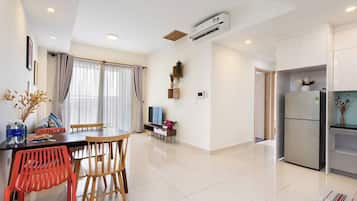 In-room safe, desk, laptop workspace, blackout curtains