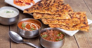 Free daily buffet breakfast - Hotel Golden Suites Amritsar (Amritsar)