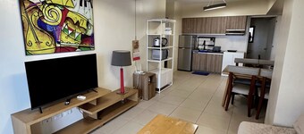 BalaiCo Tagaytay 12F 2BR w/ balcony TAAL view