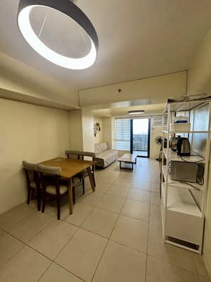 Interior - BalaiCo Tagaytay 12F 2BR w/ balcony TAAL view (Tagaytay City)