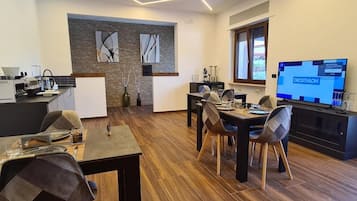 Tägliches inbegriffenes Frühstücksbuffet