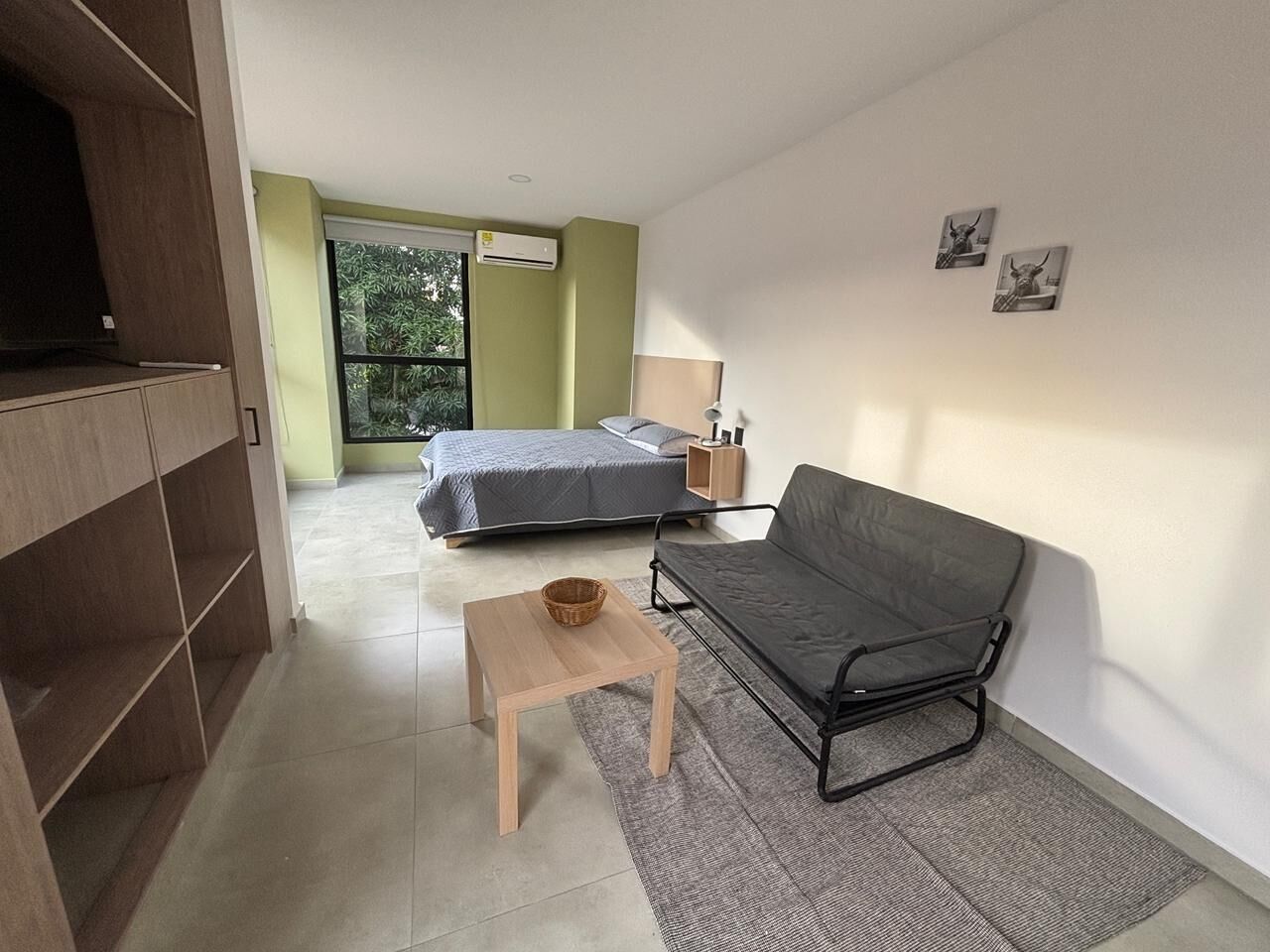 Basic Studio, City View | Desk, laptop workspace, free WiFi