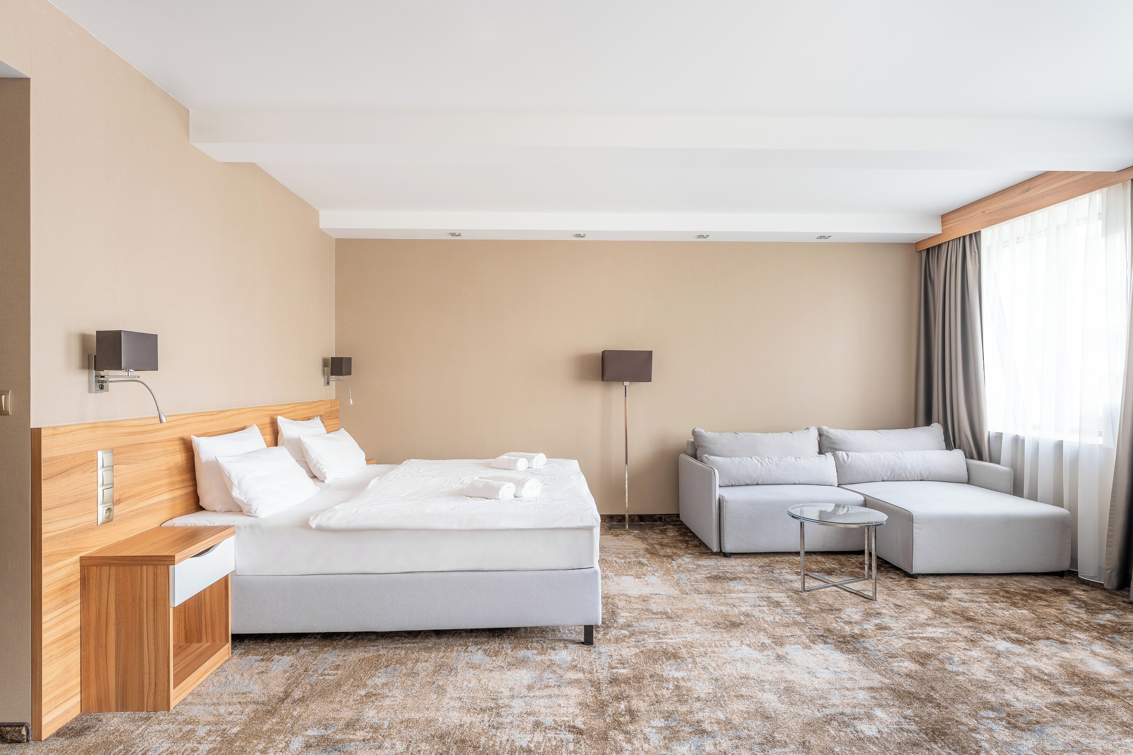 行政双人房 | 办公桌、笔记本电脑工作区、免费 WiFi