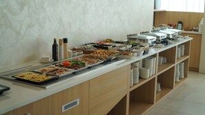 Free daily buffet breakfast - Blue&Green Baltic Hotel MediSPA&fit (Kołobrzeg)