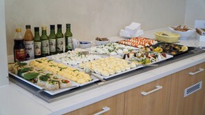 Desayuno buffet incluido todos los días 