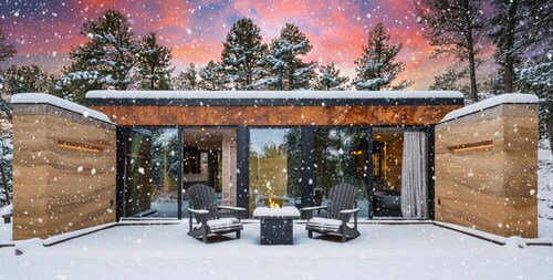 ​Private Rammed Earth Cabin: Soaking Tub & Kitchen