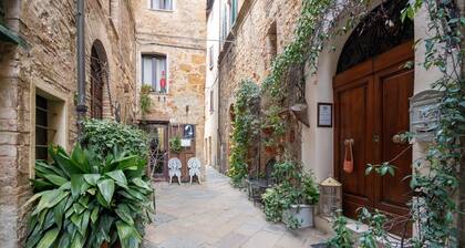 Apartment „La Dimora Di Pienza in Val D'Orcia“ mit WLAN im historischen Zentrum