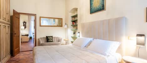 1 غرفة نوم ومكواة/لوح كي وواي فاي وملاءات أسرّة