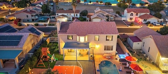 AZ Game House | Sport Court - Free Pool Heating