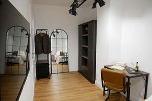 Design Single Room - Barocci Home (Rome)