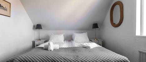 1 soverom, strykejern/-brett, wi-fi og sengetøy