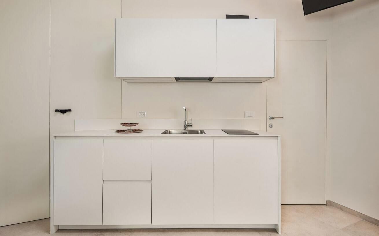 Kjøleskap, mikrobølgeovn og brødrister