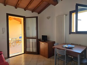 Interior - Apartment 'Terrazza Sulla Val D'Orcia' with Shared Pool, Private Terrace and Wi-Fi (Radicofani)