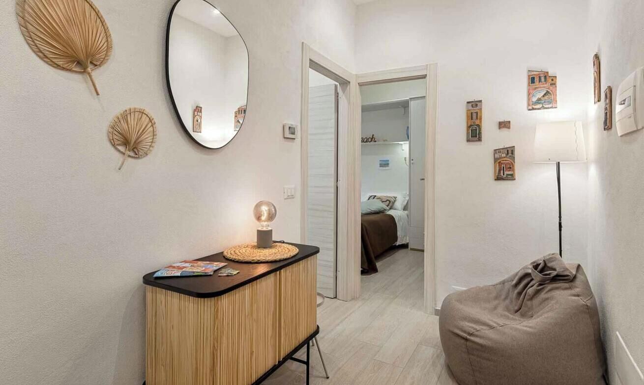 2 Schlafzimmer, Bügeleisen/Bügelbrett