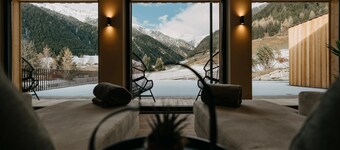 Hotel Murrer Double Room 302 with Mountain View, Spa and Wellness Area