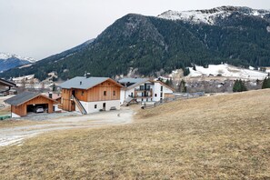 Esterni