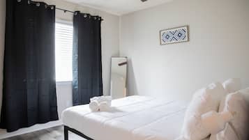 2 bedrooms, iron/ironing board, WiFi, bed sheets