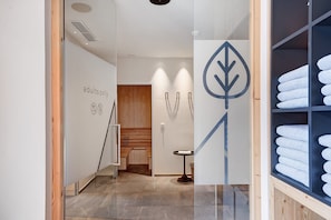 Spa - Hotel Murrer Double Room 201 with Mountain View, Spa and Wellness Area (Sarntal)