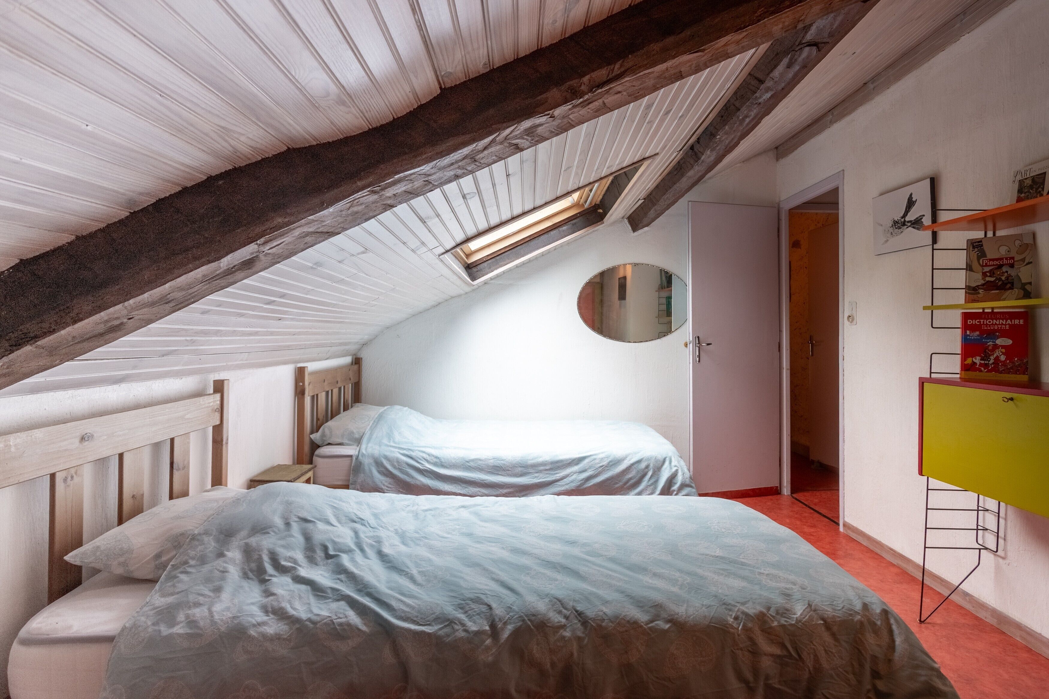 2 quartos, ferros/tábuas de passar roupa, Wi-Fi