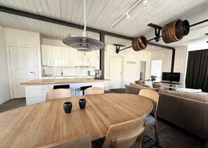 Dining - Wonderful 2-bedroom apartment in Visby (Visby)
