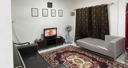 Charming 3-bedroom house with AC in superb Bintulu location