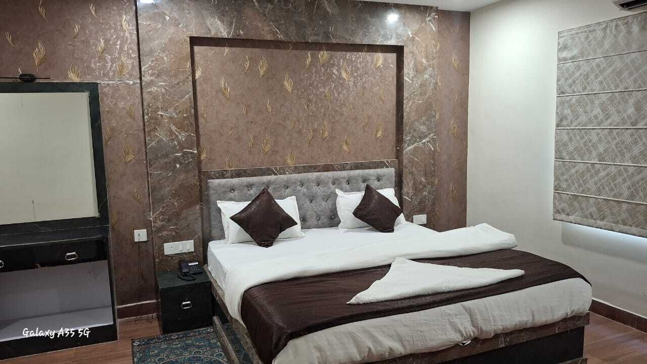 Premium Room | Free WiFi